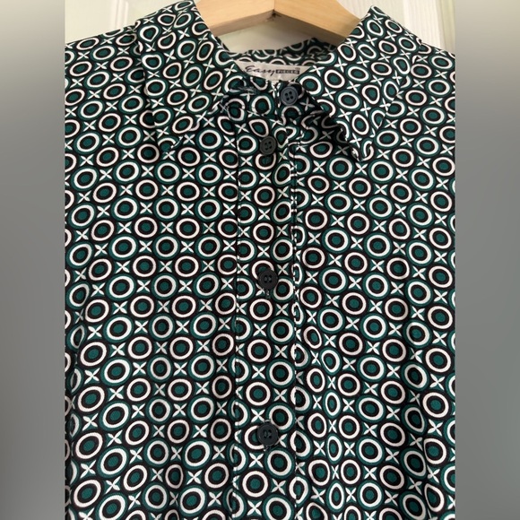 Elegant Green and White Shirt Work Dress- Large - Picture 2 of 9